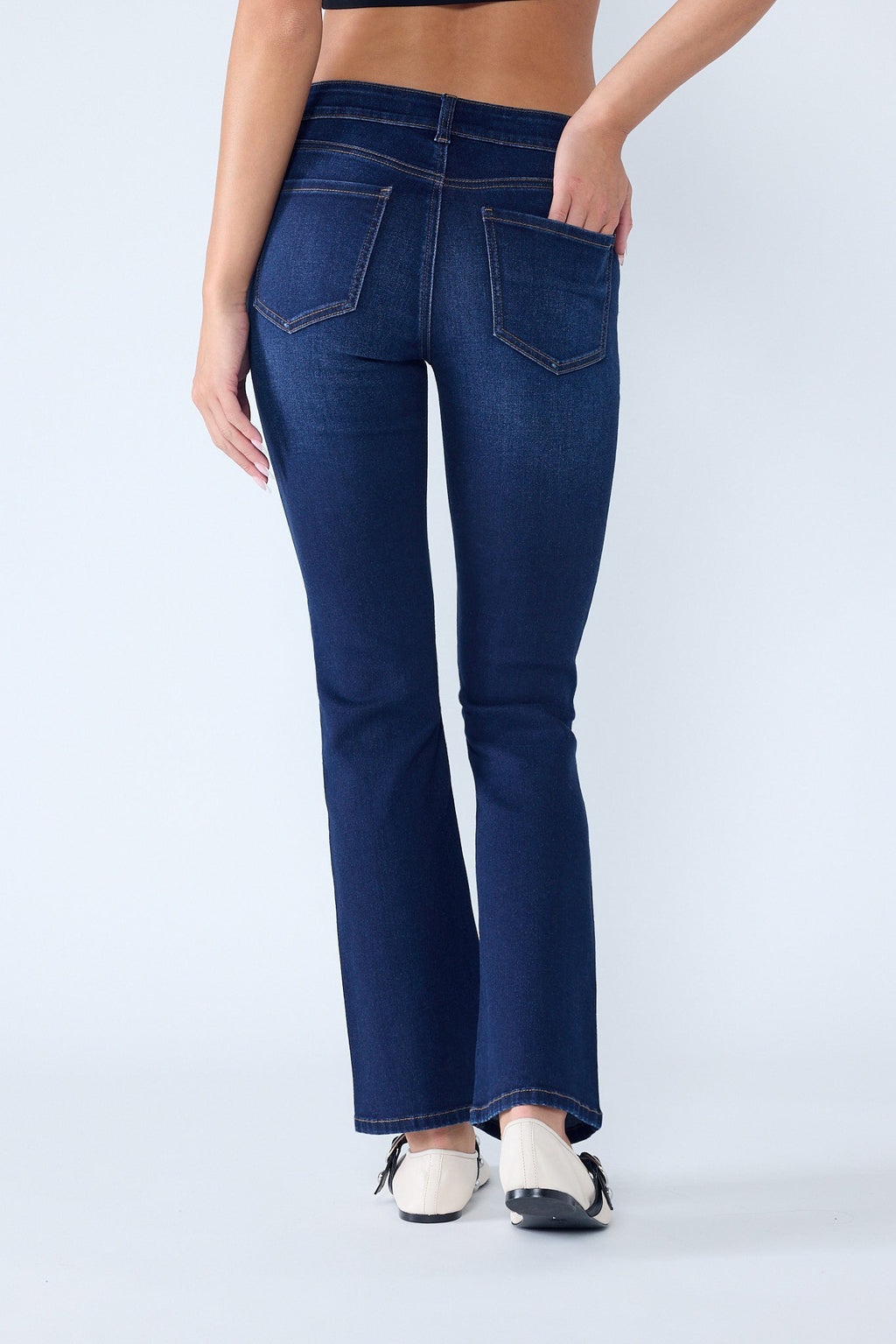 High Rise Slim Bootcut With Gentle Wash