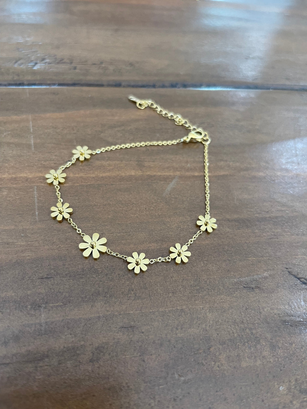 waterproof daisy anklet