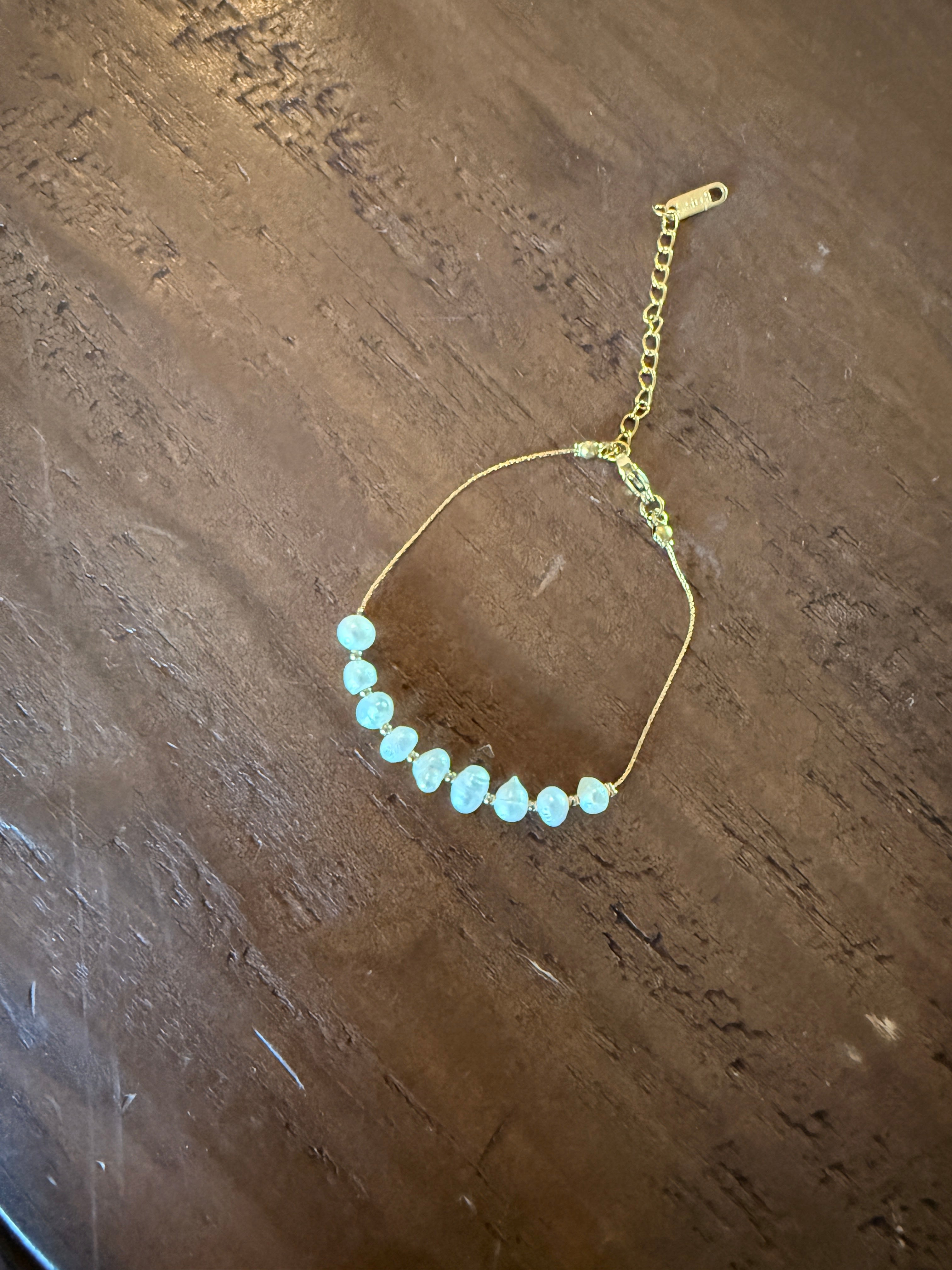 baroque pearl bracelet