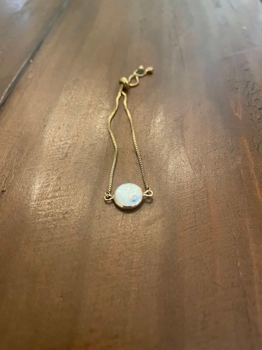 pearl bracelet. crystal bracelet. slider bracelet. adjustable gold bracelet