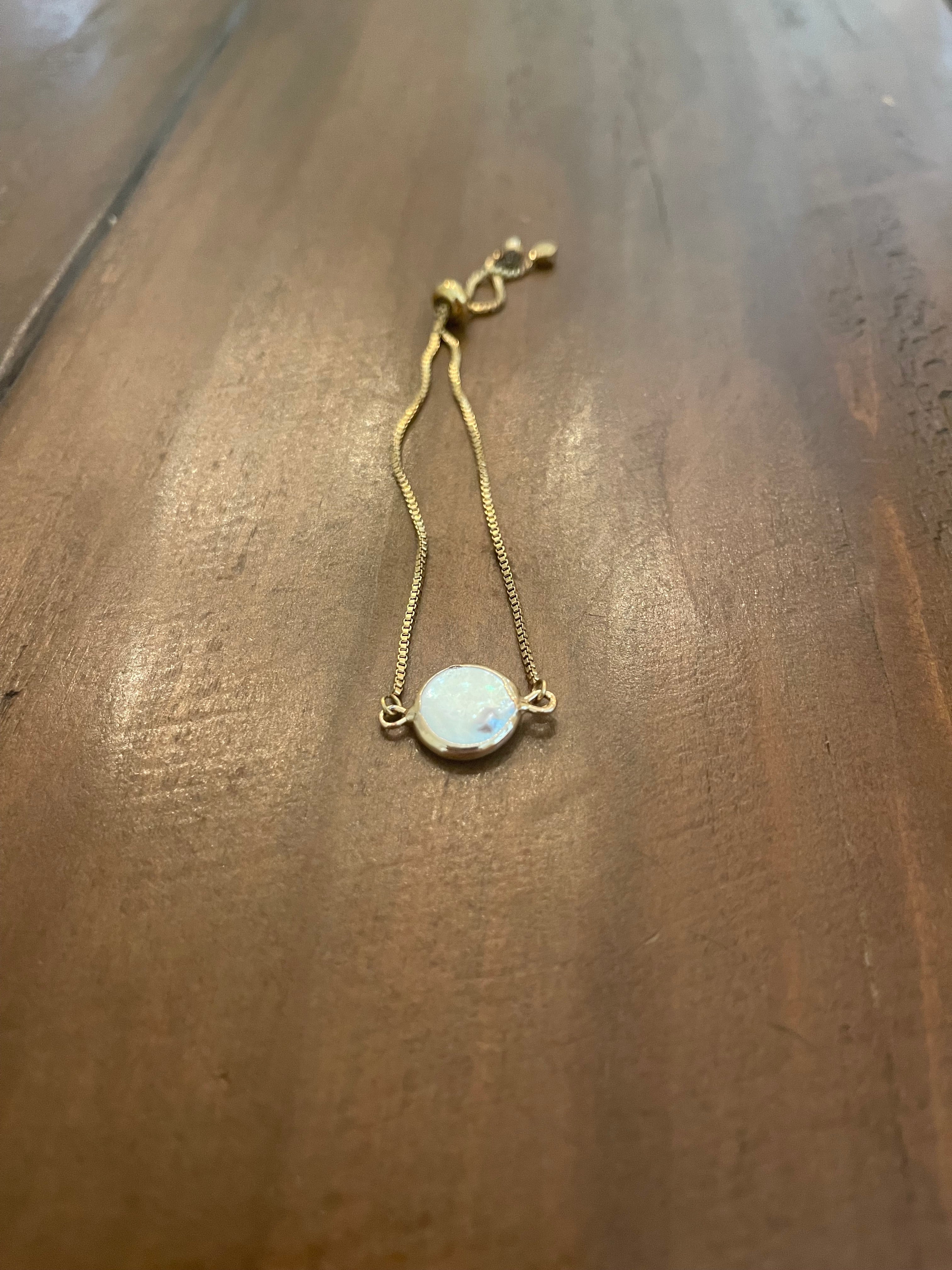 pearl bracelet. crystal bracelet. slider bracelet. adjustable gold bracelet