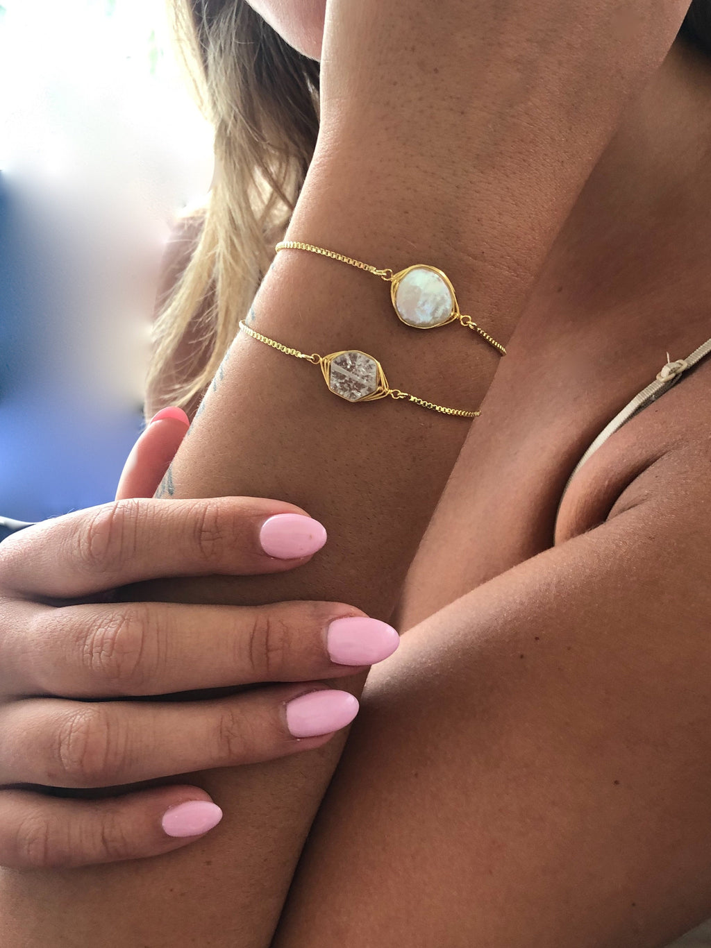 pearl bracelet. crystal bracelet. slider bracelet. adjustable gold bracelet
